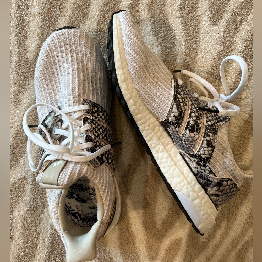 Adidas Ultraboost DNA Python - Picture 4 of 6
